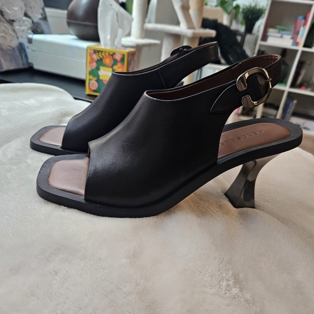 Never Worn - image 1